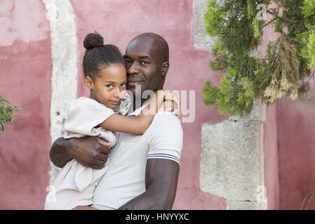Vater mit Tochter, Porträt Stockfoto