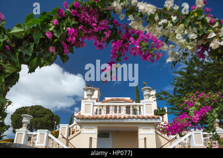 FORMALE TERRASSENGÄRTEN MUSEO CASTILLO SERRALLES (© PEDRO ADOLFO DE CASTRO 1930) EL VIGIA HILL PONCE, PUERTO RICO Stockfoto