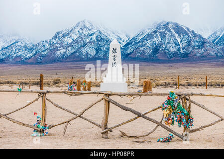 Der Manzanar Friedhof auf dem japanischen Internierungslager in der Mojave-Wüste in Süd-Kalifornien, USA. Stockfoto