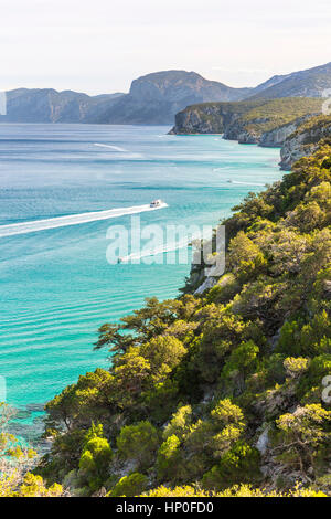 Panorama des Golfs von Orosei, Nationalpark Gennargentu, Nuoro, Sardinien, Italien. Stockfoto