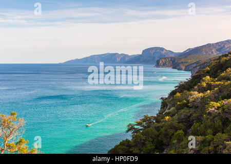 Panorama des Golfs von Orosei, Nationalpark Gennargentu, Nuoro, Sardinien, Italien. Stockfoto