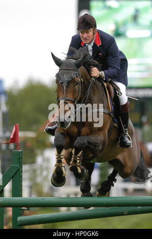 CSIO-Meister, Spruce Meadows, 2004, Encana Cup, Robert Smith (GBR) Reiten Mr Springfield Stockfoto