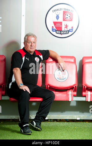 Dermot Drummy - Crawley Town FC Manager auf den Boden. Nachdem er seinen Job an der Verein er im November 2017 verabschiedet. Stockfoto