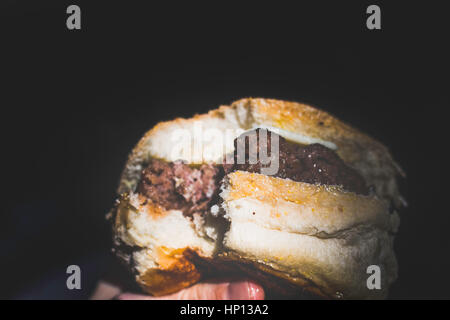 Greasy Home Stil Käse burger Stockfoto