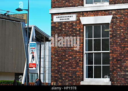 Abercromby Square im Herzen des Campus der Universität von Liverpool Stockfoto