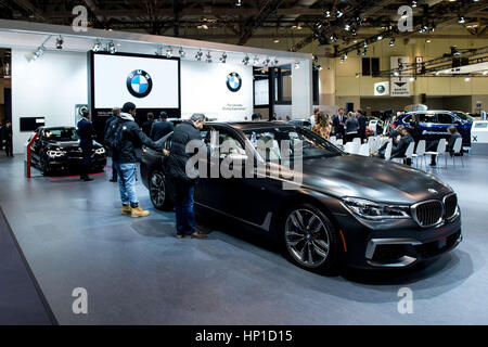 Toronto, Kanada. 16. Februar 2017. BMW auf dem Display während 2017 Canadian International Autoshow Medienvorschau Tag im Toronto Metro Convention Centre. Dominic Chan/EXimages/Alamy Live-Nachrichten Stockfoto