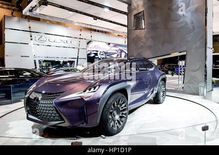 Toronto, Kanada. 16. Februar 2017. Lexus-UX-Konzept vorgestellt, während 2017 Canadian International Autoshow Medienvorschau Tag im Toronto Metro Convention Centre. Dominic Chan/EXimages/Alamy Live-Nachrichten Stockfoto