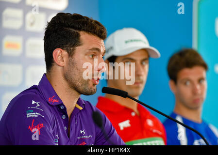 Buenos Aires, Argentinien. 17. Februar 2017. DS Virgin Racing Fahrer Jose Maria Lopez von Argentinien während einer Pressekonferenz in der Formel E Buenos Aires ePrix Autorennen. Bildnachweis: Anton Velikzhanin/Alamy Live News Bildnachweis: Anton Velikzhanin/Alamy Live-Nachrichten Stockfoto