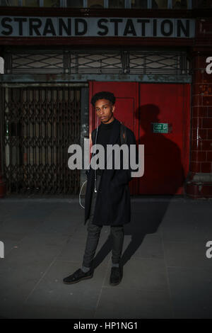 London, UK. 17. Februar 2017. Ian Hippolyte während der London Fashionweek Herbst/Winter 2017 in London. Foto: Freitag, 17. Februar 2017. Bildnachweis: Roger Garfield/Alamy Live-Nachrichten Stockfoto