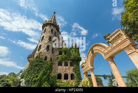 Stock Foto - Ravadinovo, Bulgarien - die Burg Ravadinovo Stockfoto