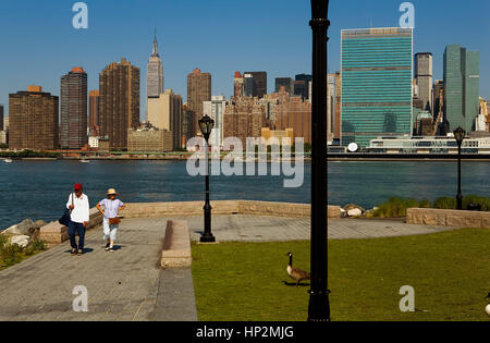 Manhattan aus Long Island, New York City, USA Stockfoto