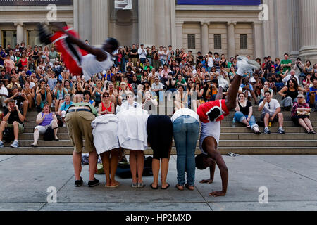 Künstler der Straße gegenüber des Metropolitan Museum of Art, New York City, USA, Stockfoto