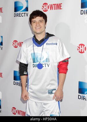 Josh Hutcherson kommt auf dem roten Teppich für Directv siebten jährlichen Celebrity Beach Bowl im 2. Februar 2013, in New Orleans, Louisiana. Foto von Francis Specker Stockfoto