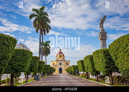 Kapelle in Cementerio Cristobal Colon, Dickdarm Friedhof, La Habana, Kuba Stockfoto