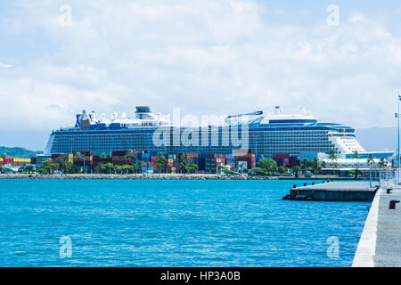 Ovation der Meere in Noumea Stockfoto