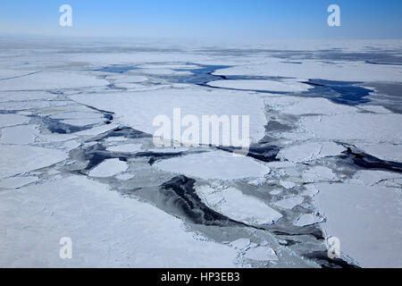 Packeis, Magdalen Inseln, St.-Lorenz-Golf, Quebec, Kanada, Nordamerika, Luftbild im winter Stockfoto