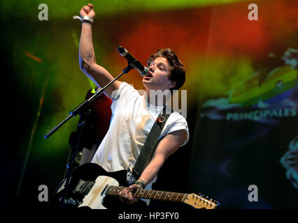 BARCELONA - 23 Mai: The Vamps (britische pop-Rockband) beim Primavera Pop Festival von Los 40 Principales am 23. Mai 2014 in Barcelona, Spanien. Stockfoto