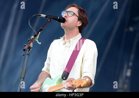 BARCELONA - 29 Mai: Immobilien (US-amerikanische Indie-Rock und Dream pop-Band) führt bei Heineken Primavera Sound Festival 2014 (PS14). Stockfoto