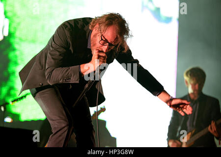 BARCELONA - 30 Mai: The National (US-amerikanische Indie-Rock-Band) in Konzert im Heineken Primavera Sound Festival 2014 (PS14) am 30. Mai 2014. Stockfoto