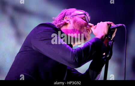 BARCELONA - 30 Mai: The National (US-amerikanische Indie-Rock-Band) in Konzert im Heineken Primavera Sound Festival 2014 (PS14) am 30. Mai 2014 in Barcelona, Stockfoto