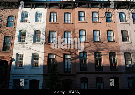 Eine Reihe von backsteingebäuden im Gramercy Park, New York City, NY Stockfoto