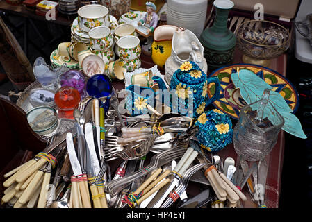 Nippes stall in Grassmarket, Edinburgh, Schottland, Großbritannien. Stockfoto