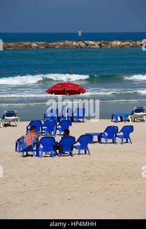 So liege am Strand, tel Aviv, israel Stockfoto