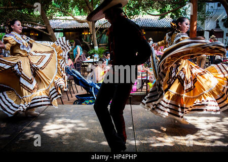 Traditionellen Show in El Abajeño Restaurant, Juarez 131, Tlaquepaque, Guadalajara, Jalisco, Mexiko Stockfoto