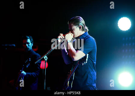 BARCELONA - 28 Mai: Interpol (alternative Indie-Rock-Band aus New York) Leistung bei Primavera Sound Festival 2015, Apolo Bühne am 28. Mai 2015 in Stockfoto