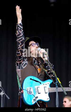 BARCELONA - 30 Mai: The Ghost von Saber Tooth Tiger (Band) führt auf Primavera Sound Festival 2015 am 30. Mai 2015 in Barcelona, Spanien. Stockfoto