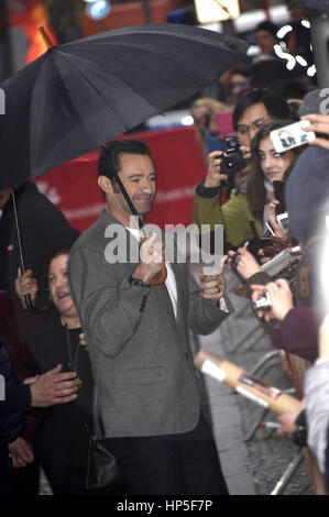 Berlin, Deutschland. 14. Februar 2017. Hugh Jackman kommt für die "Logan" Fototermin bei der 67. Berlin International Film Festival/Berlinale 2017 im 14. Februar 2017 in Berlin, Deutschland. | Nutzung weltweit Credit: Dpa/Alamy Live-Nachrichten Stockfoto