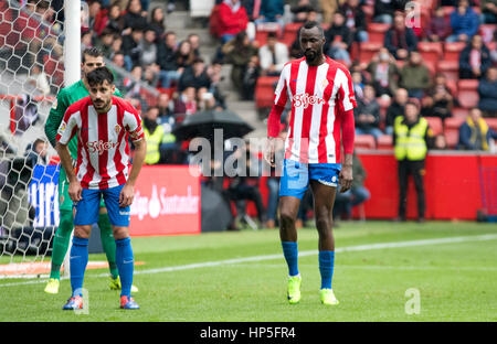 Gijón, Spanien. 18. Februar 2017. während des Fußballspiels der 23. Runde der Saison 2016/2017 der spanischen Liga "La Liga" zwischen Real Sporting de Gijon und Atletico de Madrid im Molinón Stadion am 18. Februar 2016 in Gijon, Spanien. © David Gato/Alamy Live-Nachrichten Stockfoto