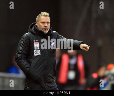 Merkur Arena, Graz, Deutschland. 18. Februar 2017.  Graz - Österreich Thorsten Fink.  Foto: Cronos/Diener/Alamy Live-Nachrichten Stockfoto