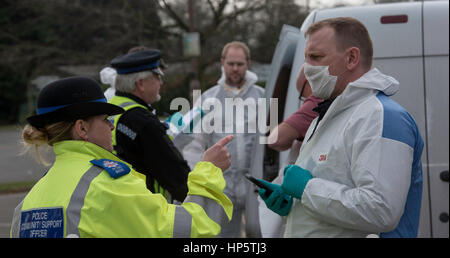 Brentwood, Essex, 19. Februar 2017; Verbrechen-Szene-Offiziere an der Brentwood Centre nach einem schweren Vorfall nach einem Boxen passen Credit: Ian Davidson/Alamy Live News Stockfoto