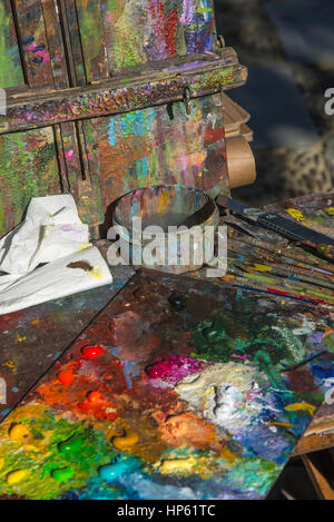 bunten Palette des Malers Stockfoto