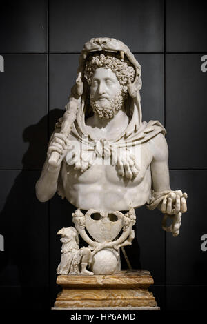 Rom. Italien. Porträtbüste des Roman Emperor Commodus (161-192 n. Chr.) als Herkules, 180-193 n. Chr. dargestellt. Capitoline Museum. Musei Capitolini. Stockfoto