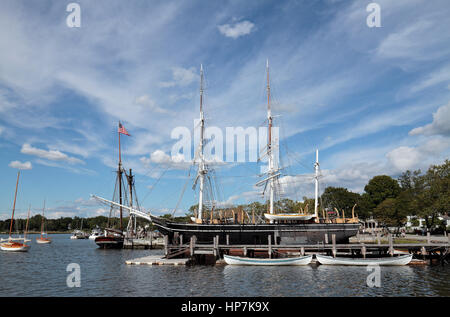 Die Charles W. Morgan Walfangschiff in Mystic Seaport in Mystic, Connecticut, USA. Stockfoto