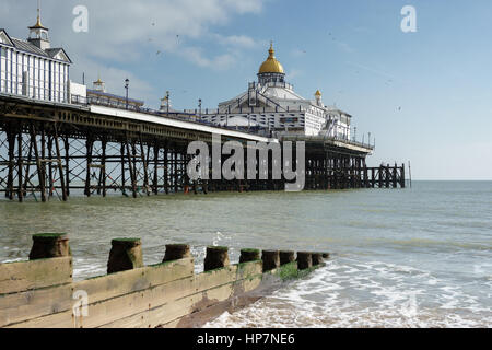 Blick auf den Pier in Eastbourne Stockfoto