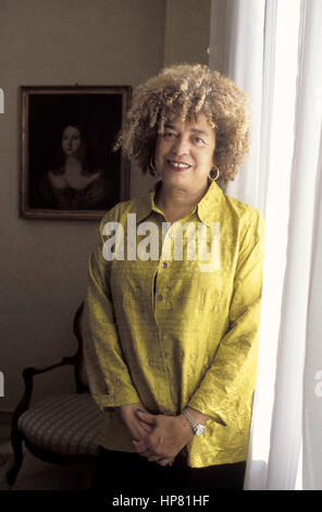 Angela DAVIS - Datum: 20030801 © Basso Cannarsa/Opale Stockfoto