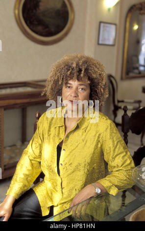 Angela DAVIS - Datum: 20030801 © Basso Cannarsa/Opale Stockfoto