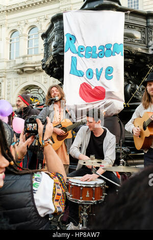 Liebe 2017 Pflaster Partei, Piccadilly Circus, London zurückzugewinnen. Stockfoto