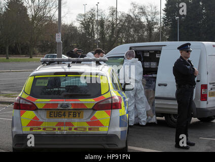 Brentwood, Essex 20. Februar 2017 Polizei und forensische Untersuchungen weiter an der Brentwood Centre folgendes behauptet "Gangland" schießen. Bildnachweis: Ian Davidson/Alamy Live-Nachrichten Stockfoto