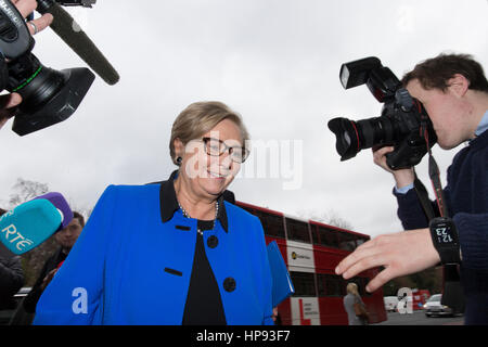 Dublin, Irland.  20. Februar 2017. Im Bild am Departement für auswärtige Angelegenheiten und Handel, Iveagh House, Dublin heute für den Besuch von VAE Minister für auswärtige Angelegenheiten seine Hoheit Scheich Abdullah bin Zayed Al Nahyan in Irland.  Bildnachweis: Peter Cavanagh/Alamy Live-Nachrichten Stockfoto