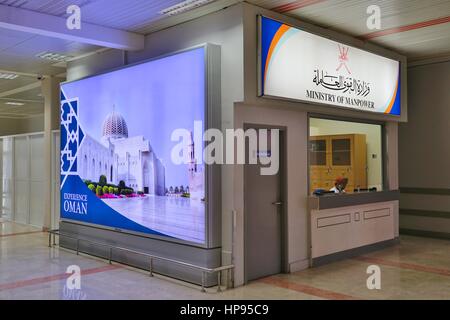 Ansicht von Muscat International Airport (MCT), ehemals Seeb International Airport. Es ist der wichtigste Flughafen in Oman und die Drehscheibe für Oman Air. Stockfoto