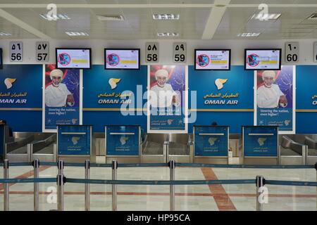 Ansicht von Muscat International Airport (MCT), ehemals Seeb International Airport. Es ist der wichtigste Flughafen in Oman und die Drehscheibe für Oman Air. Stockfoto