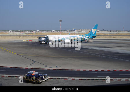 Ansicht von Muscat International Airport (MCT), ehemals Seeb International Airport. Es ist der wichtigste Flughafen in Oman und die Drehscheibe für Oman Air. Stockfoto