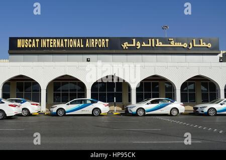 Ansicht von Muscat International Airport (MCT), ehemals Seeb International Airport. Es ist der wichtigste Flughafen in Oman und die Drehscheibe für Oman Air. Stockfoto