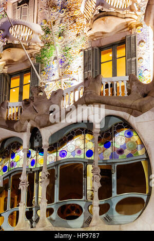 Barcelona, Casa Batlo, Spanien, äußere Details. Gebäude des modernistischen Architekten Antonio Gaudi Stockfoto