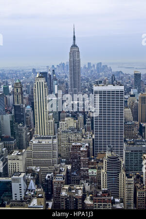 Manhattan, Aussicht mit Empire State Building, New York, USA Stockfoto