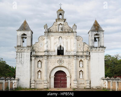 Honduras, Blick auf die koloniale Iglesia La Merced in Gracias Stadt in In Mittelamerika Stockfoto